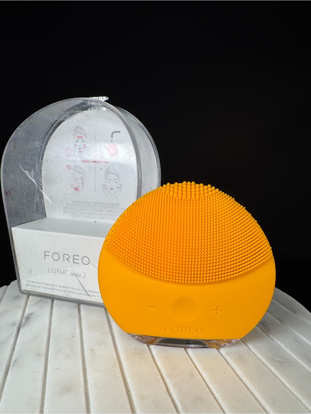 FOREO LUNA mini 2 Facial Cleansing Device - Sunflower Yellow Orange